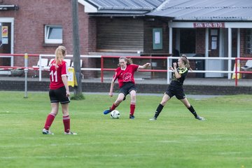 Bild 21 - B-Juniorinnen SG Mittelholstein - SV Frisia 03 Risum-Lindholm : Ergebnis: 1:12